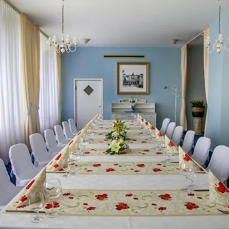 Ensana Splendid Hotel Piest'any