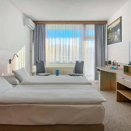 Hotel Ensana Splendid 3*