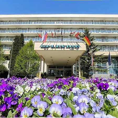 Szálloda Ensana Splendid 3*